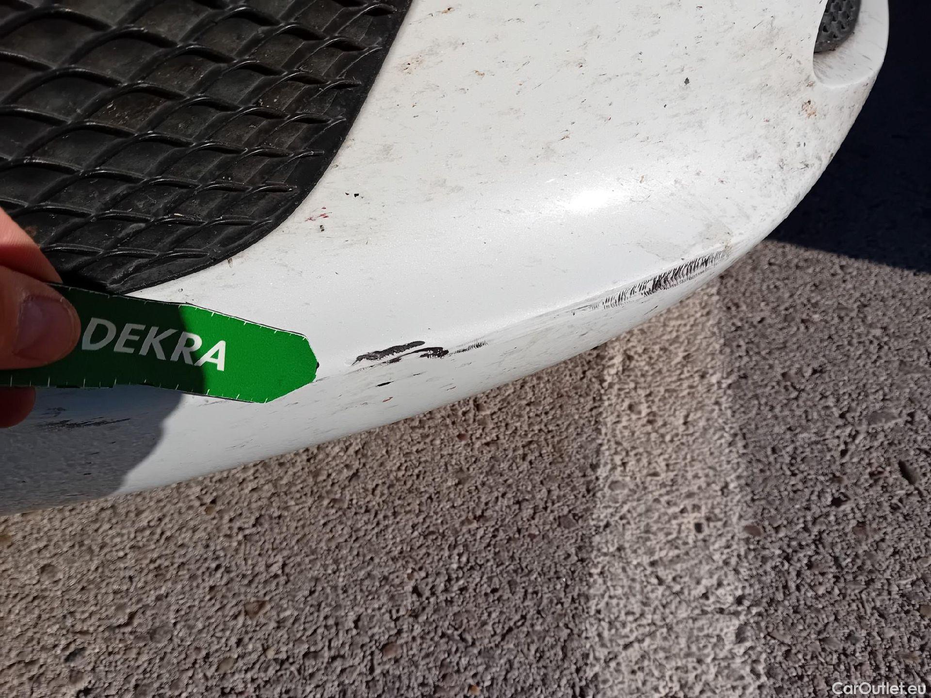  Mercedes  A-Klasse MERCEDES-BENZ Clase A / 2018 / 5P / berlina con portón A 250 e #9