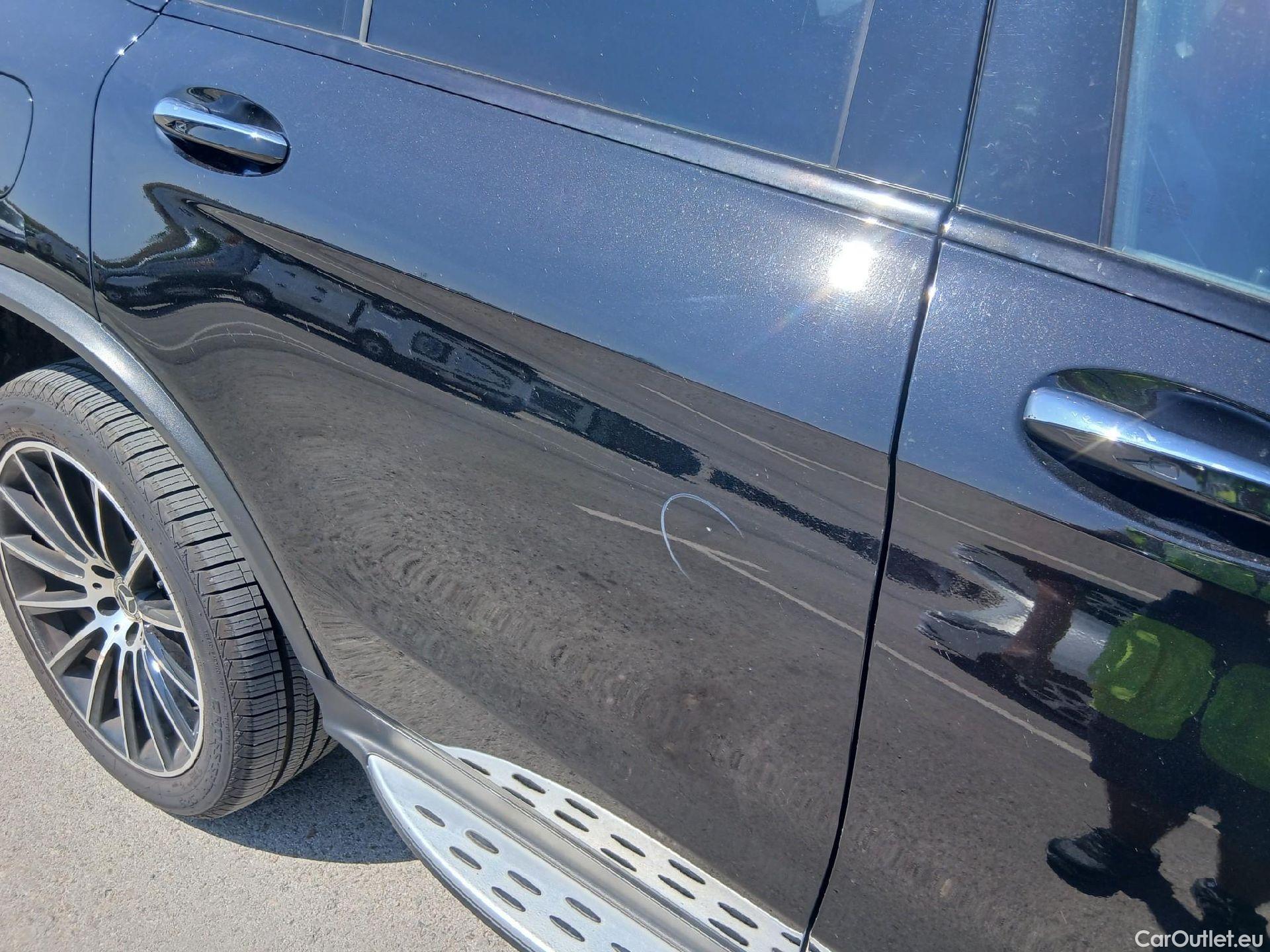  Mercedes  G-Klasee MERCEDES-BENZ GLC Coupé / 2019 / 5P / coupé GLC 300 de 4MATIC #33