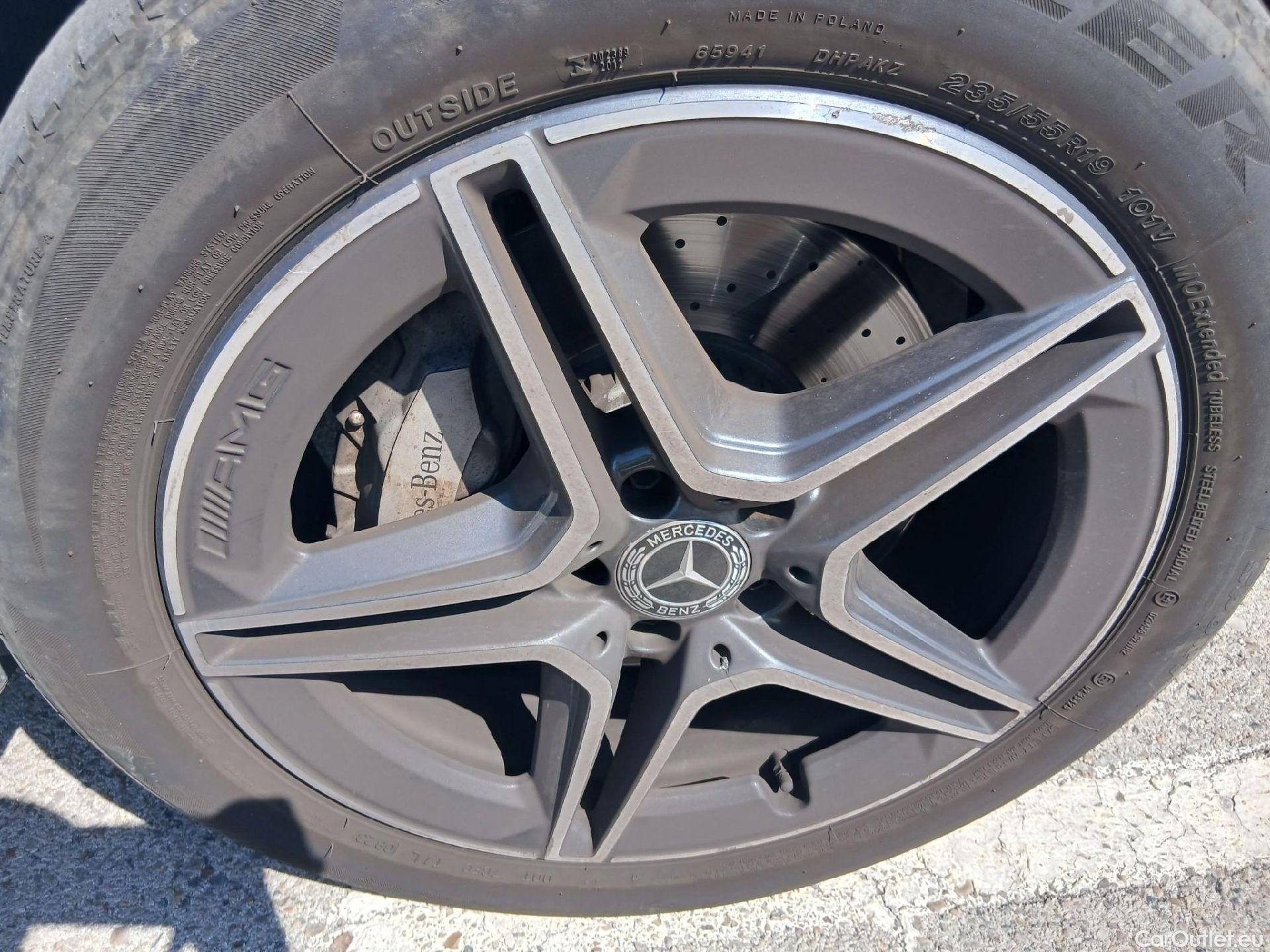  Mercedes  G-Klasee MERCEDES-BENZ GLC Coupé / 2019 / 5P / coupé GLC 220 d 4MATIC #41