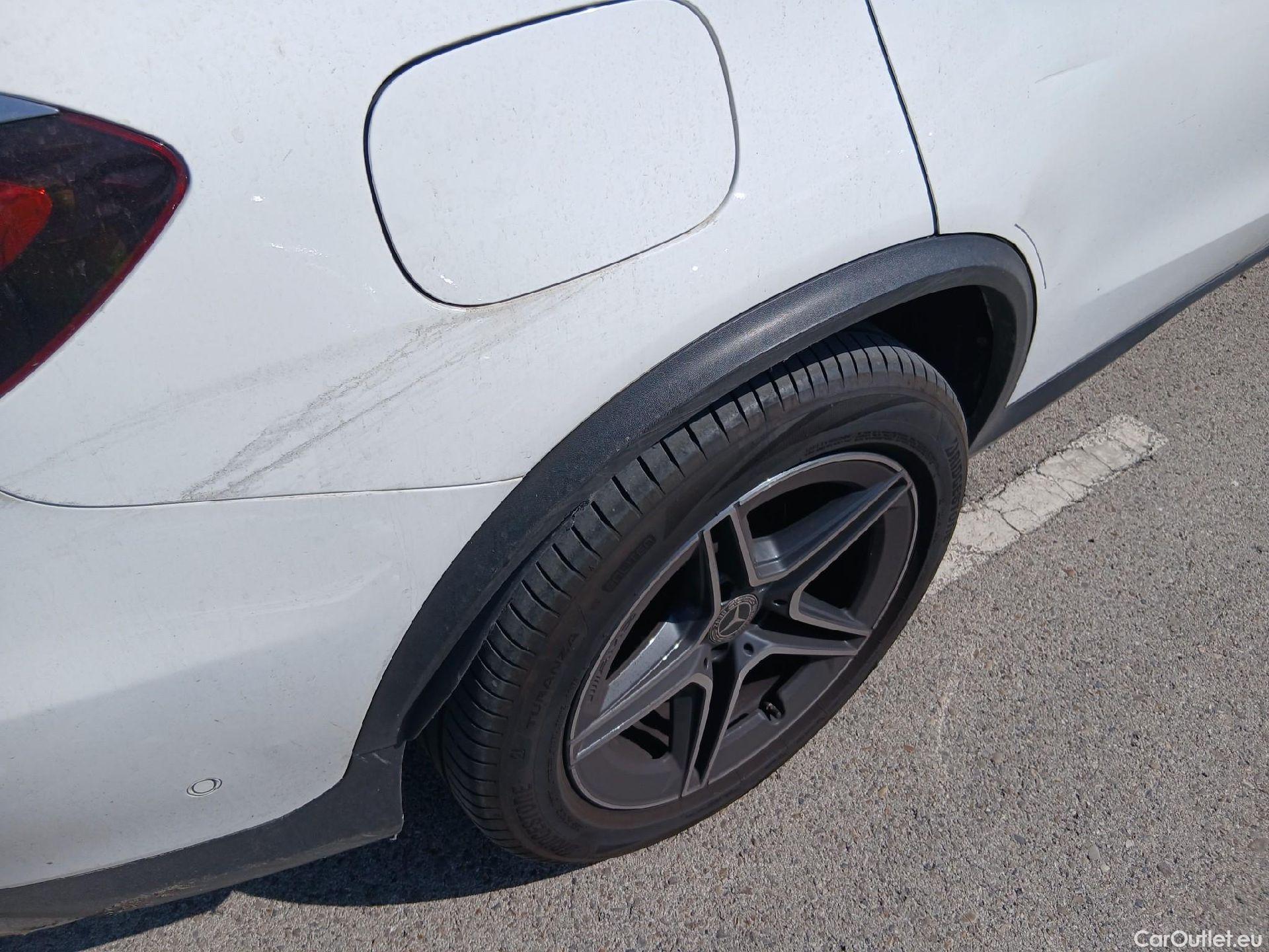  Mercedes  G-Klasee MERCEDES-BENZ GLC Coupé / 2019 / 5P / coupé GLC 220 d 4MATIC #28