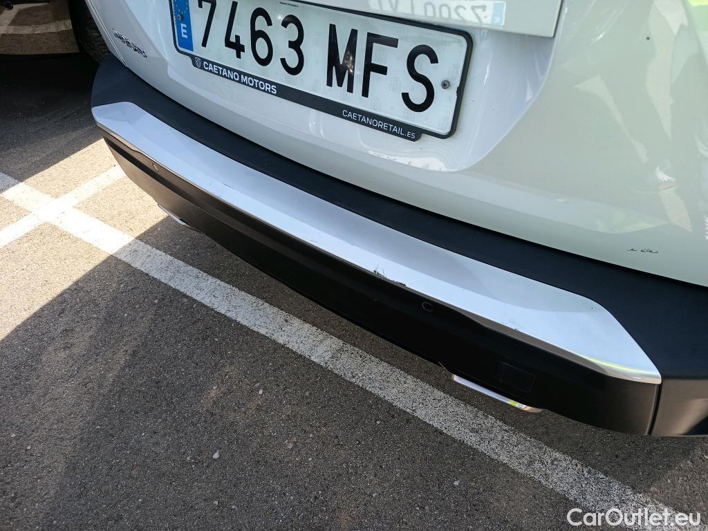  Peugeot  2008 PEUGEOT  / 2019 / 5P / todoterreno Allure Pack Puretech 130 S&S EAT8 #7