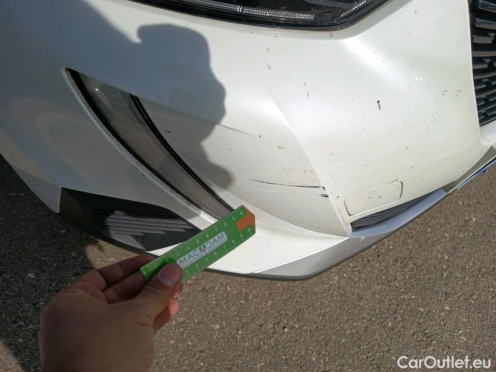  Peugeot  2008 PEUGEOT  / 2019 / 5P / todoterreno Allure Pack Puretech 130 S&S EAT8 #4