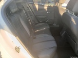  Peugeot  2008 PEUGEOT  / 2019 / 5P / todoterreno Allure Pack Puretech 130 S&S EAT8 (AC) #7