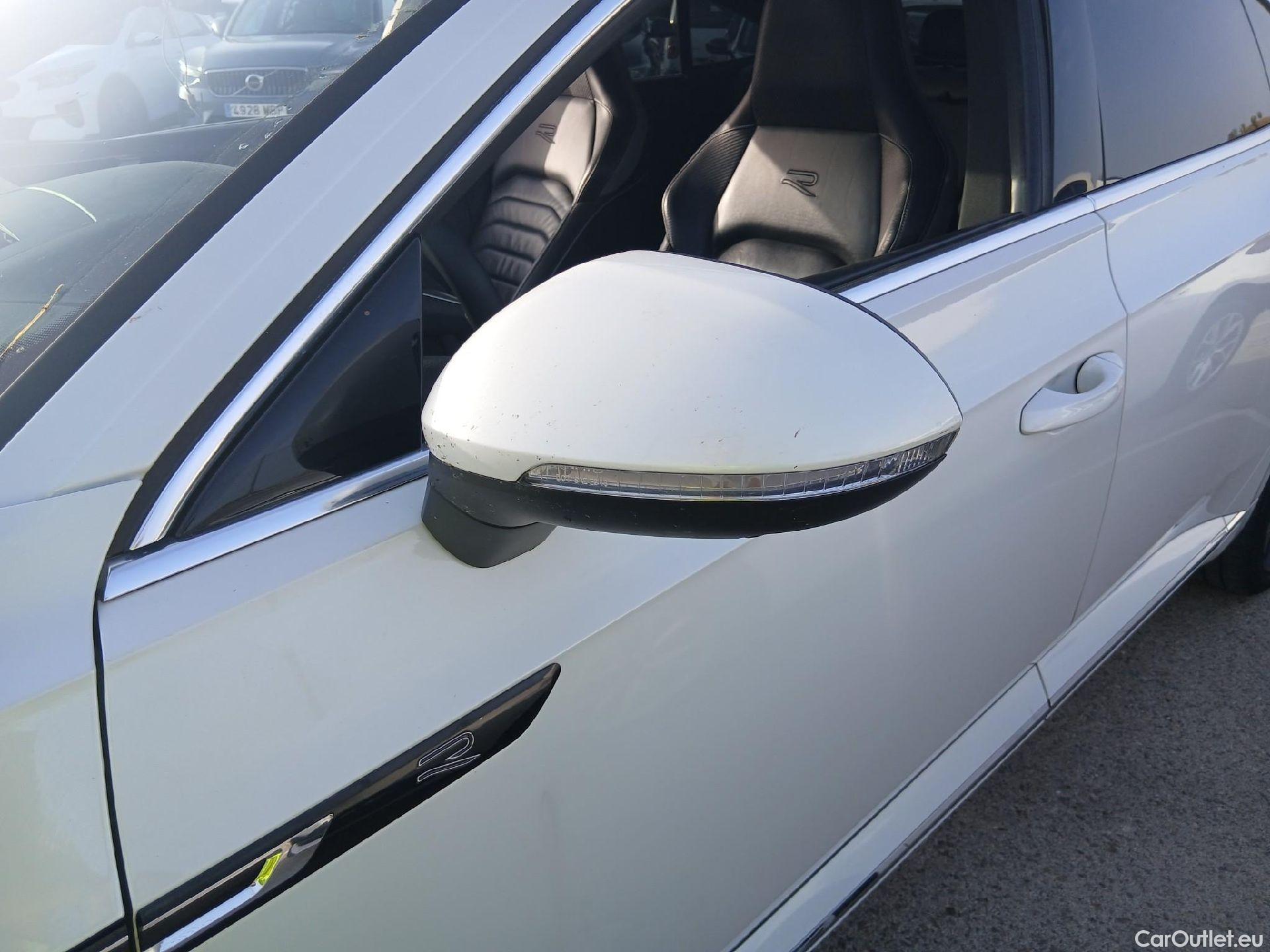  Volkswagen  Arteon VOLKSWAGEN  / 2020 / 5P / berlina con portón R-Line 2.0 TDI 147kW (200CV) DSG #13