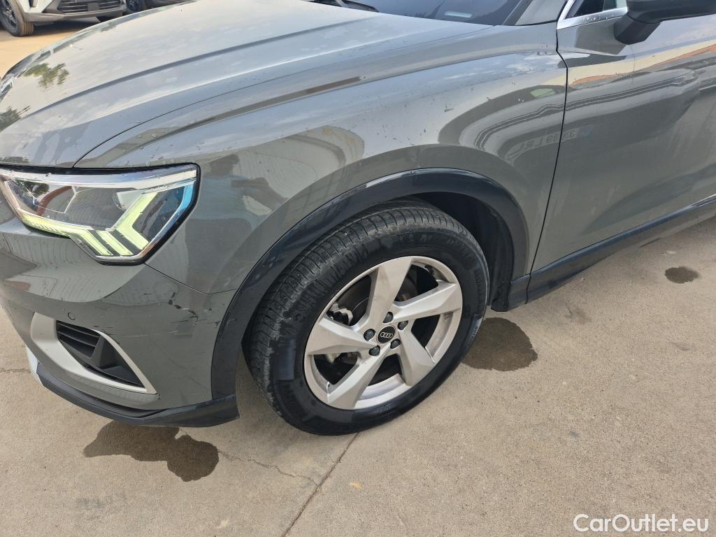  Audi  Q3 AUDI  / 2018 / 5P / todoterreno Advanced 35 TDI 110kW (150CV) #8