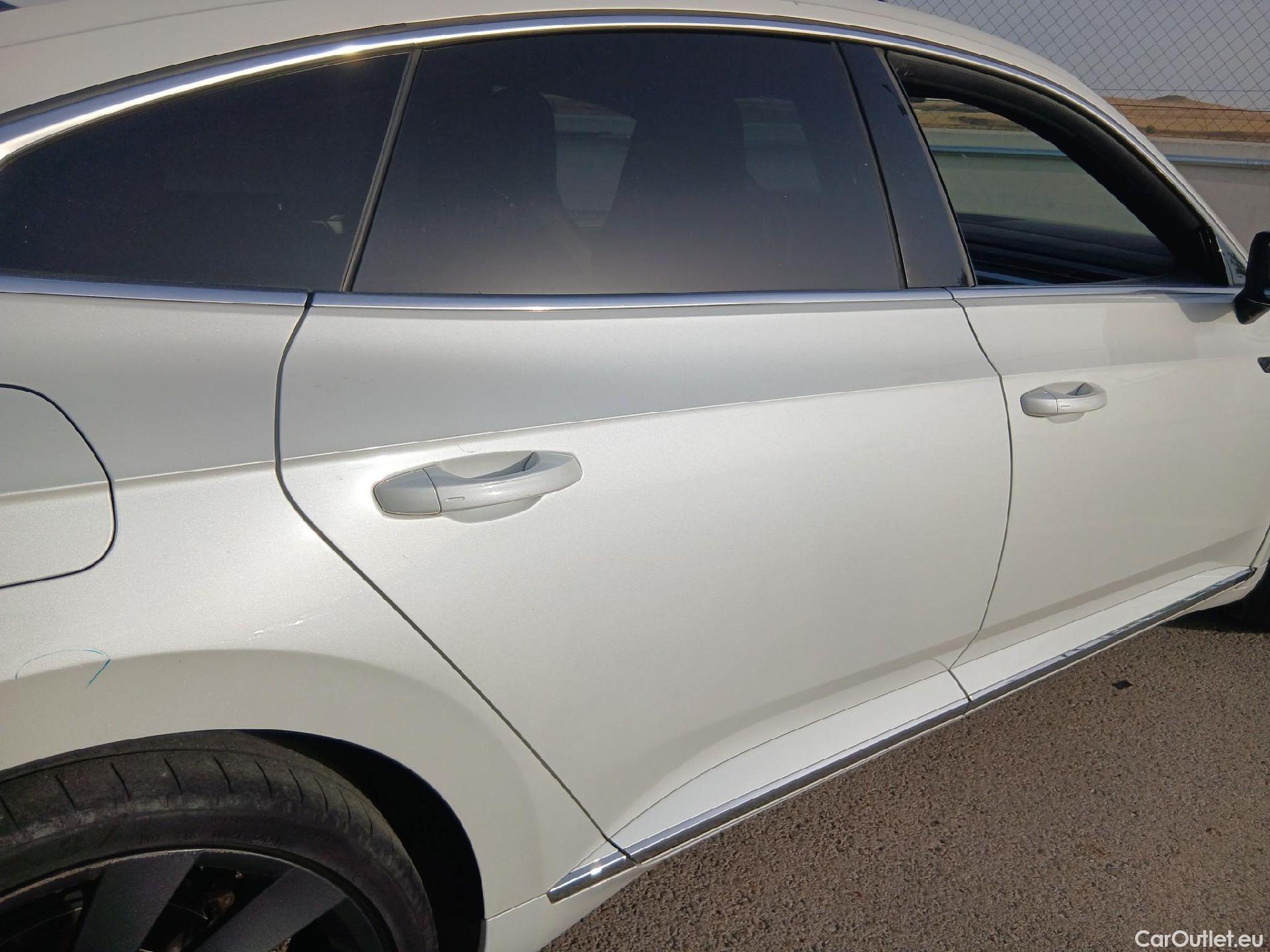  Volkswagen  Arteon VOLKSWAGEN  / 2020 / 5P / berlina con portón R-Line 2.0 TDI 147kW (200CV) DSG #37