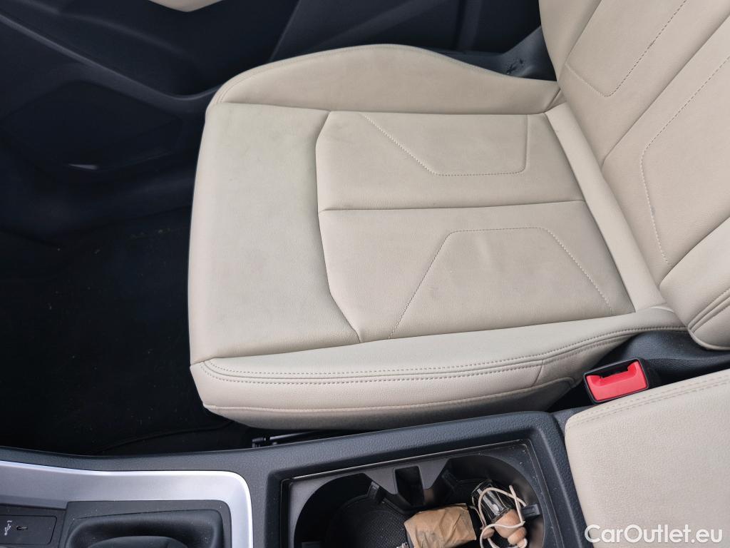 Audi  Q3 AUDI  / 2018 / 5P / todoterreno Advanced 35 TDI 110kW (150CV) #2