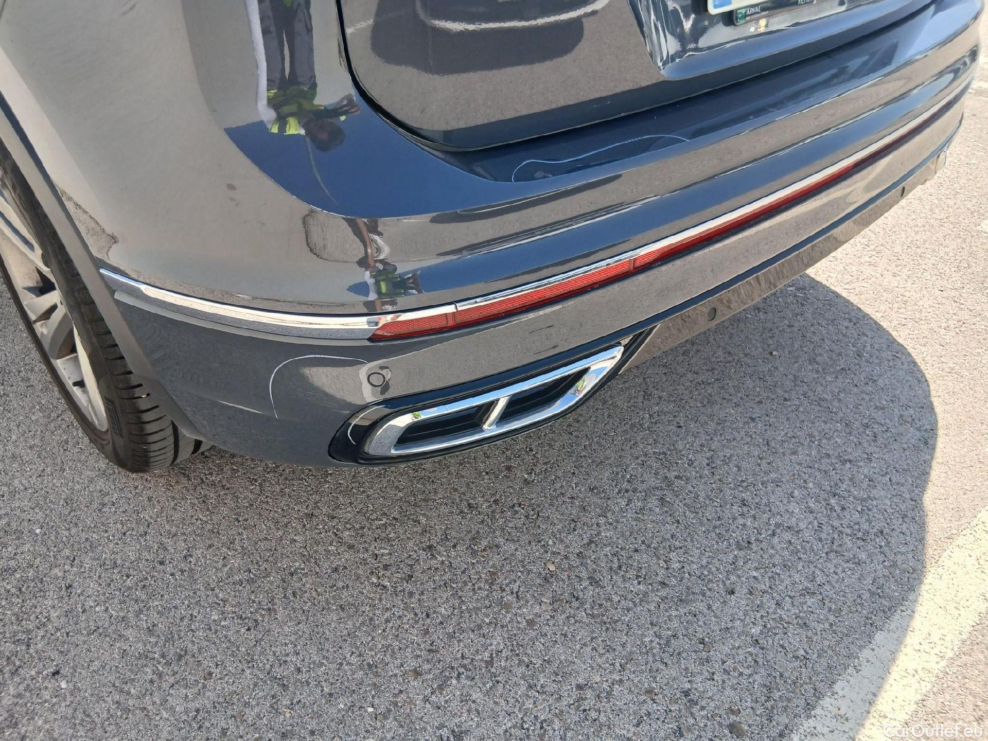  Volkswagen  Tiguan  R-Line 2.0 TDI 150CV AT7 E6d #17