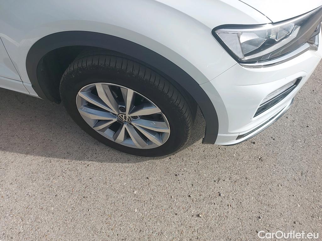  Volkswagen  T-ROC VOLKSWAGEN  / 2017 / 5P / todoterreno Advance R-Line 1.5 TSI 110kW (150CV) DSG #14