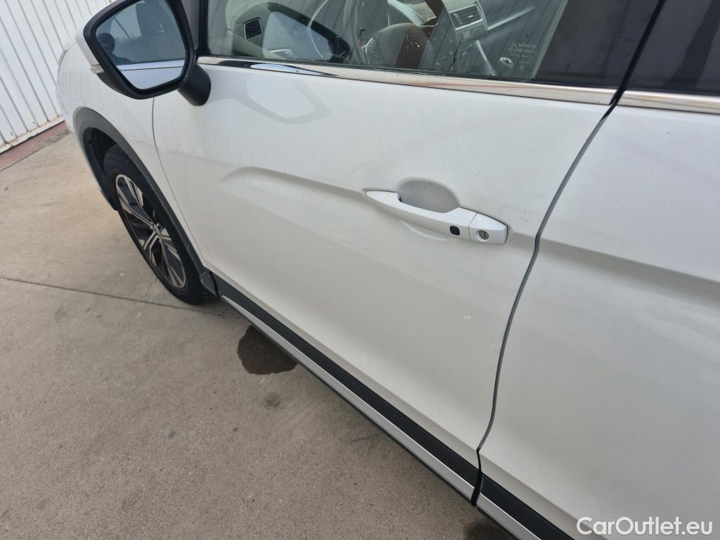  Mitsubishi  Eclipse MITSUBISHI  Cross / 2017 / 5P / todoterreno 150T Spirit (CX) #19