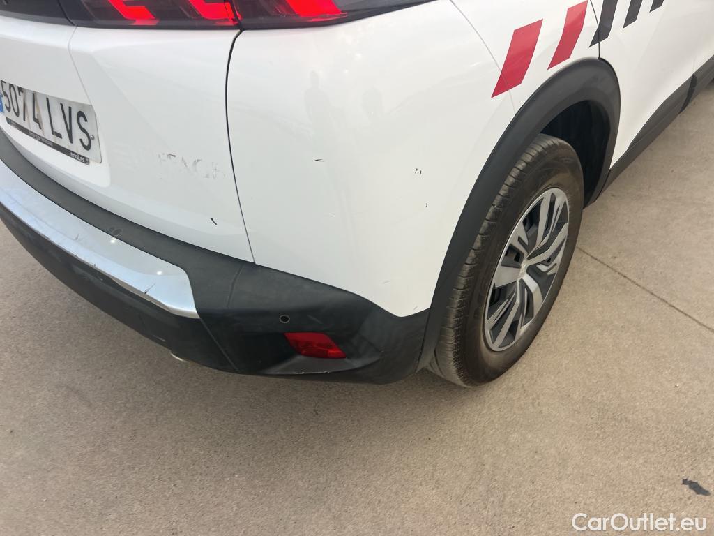  Peugeot  2008 PEUGEOT  / 2019 / 5P / todoterreno Active BlueHDI 81kW (110CV) #23