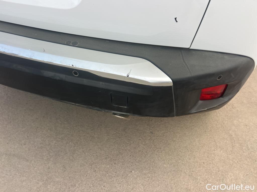  Peugeot  2008 PEUGEOT  / 2019 / 5P / todoterreno Active BlueHDI 81kW (110CV) #25