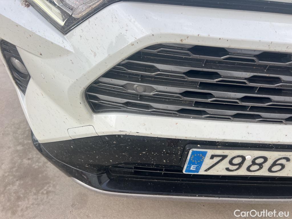  Toyota  RAV4 TOYOTA  / 2018 / 5P / todoterreno 2.5l 220H Style #27