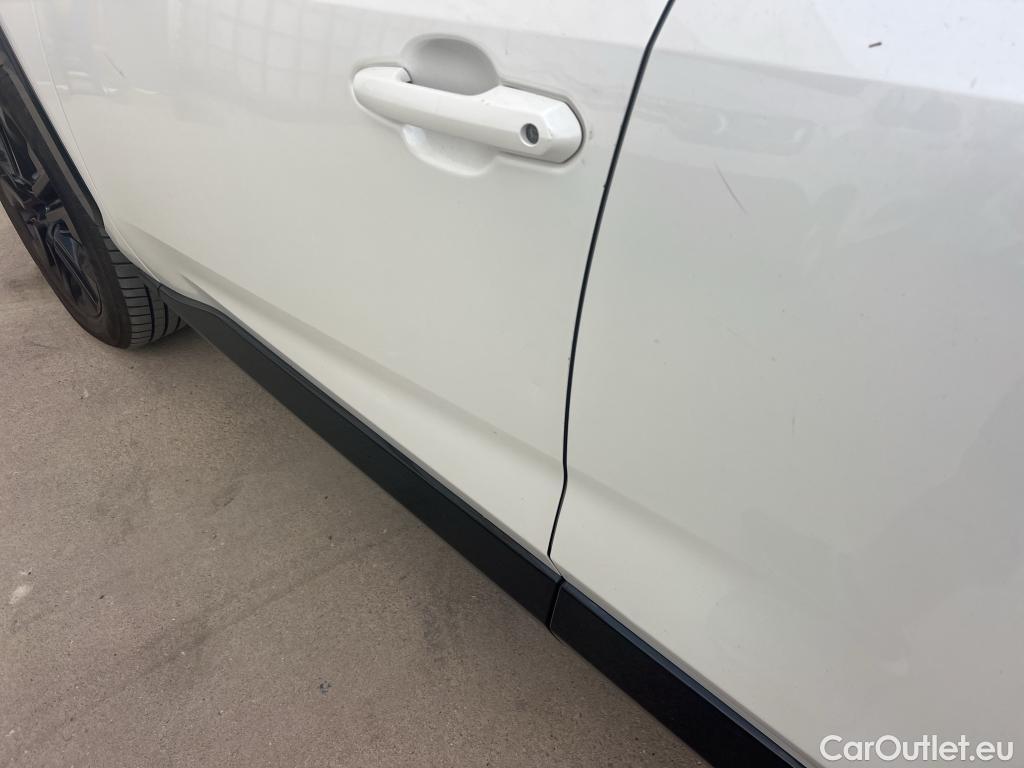  Toyota  RAV4 TOYOTA  / 2018 / 5P / todoterreno 2.5l 220H Style #3