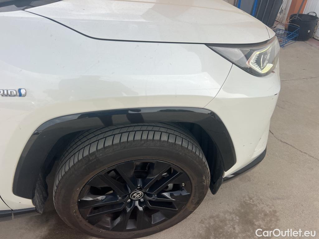  Toyota  RAV4 TOYOTA  / 2018 / 5P / todoterreno 2.5l 220H Style #13