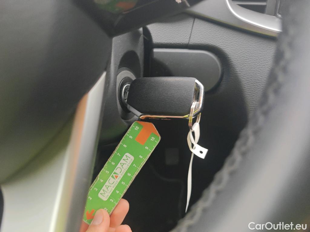  KIA  XCeed KIA  / 2019 / 5P / todoterreno 1.0 T-GDi Drive 88kW (120CV) #1