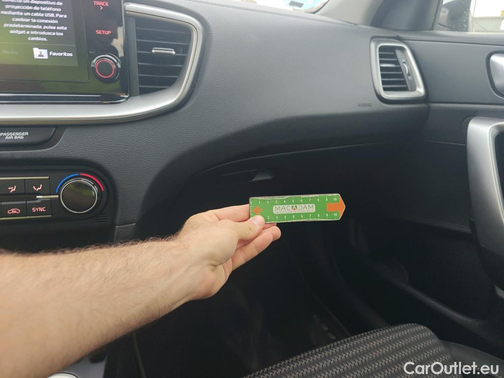  KIA  XCeed KIA  / 2019 / 5P / todoterreno 1.0 T-GDi Drive 88kW (120CV) #15