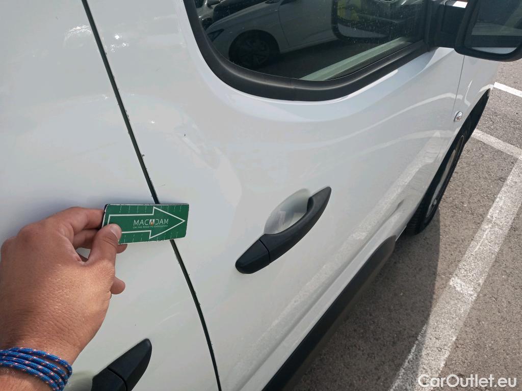  Citroen  Berlingo CITROEN  / 2018 / 3P / furgón derivado de turismo Talla M BlueHDi 100 CONTROL #22