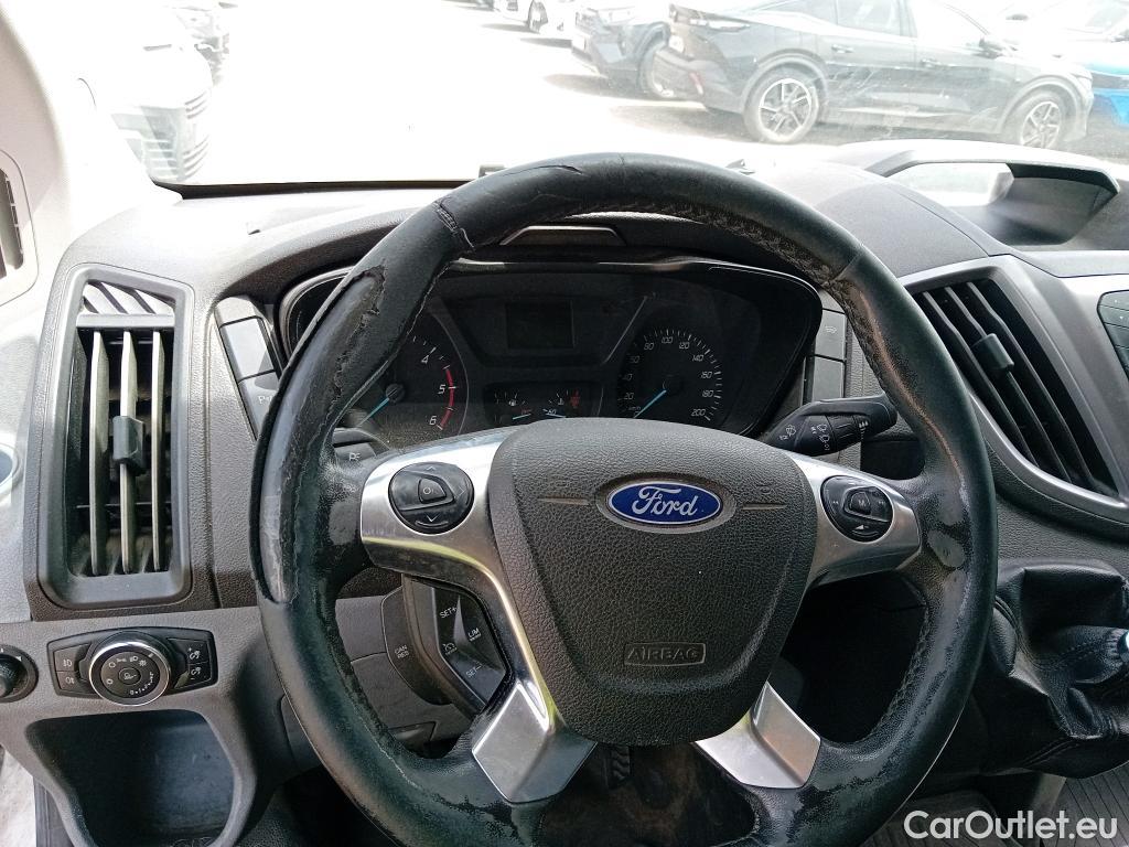 Ford  Transit FORD  / 2013 / 4P / furgón 310 77kW L2H2 Van Trend Delantera #1