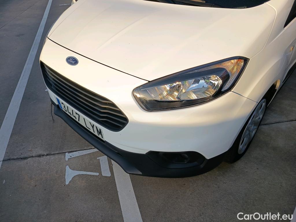  Ford  Transit FORD  Courier/2014/4P/furgón der.turis Van 1.5 TDCi 75kW Trend #48