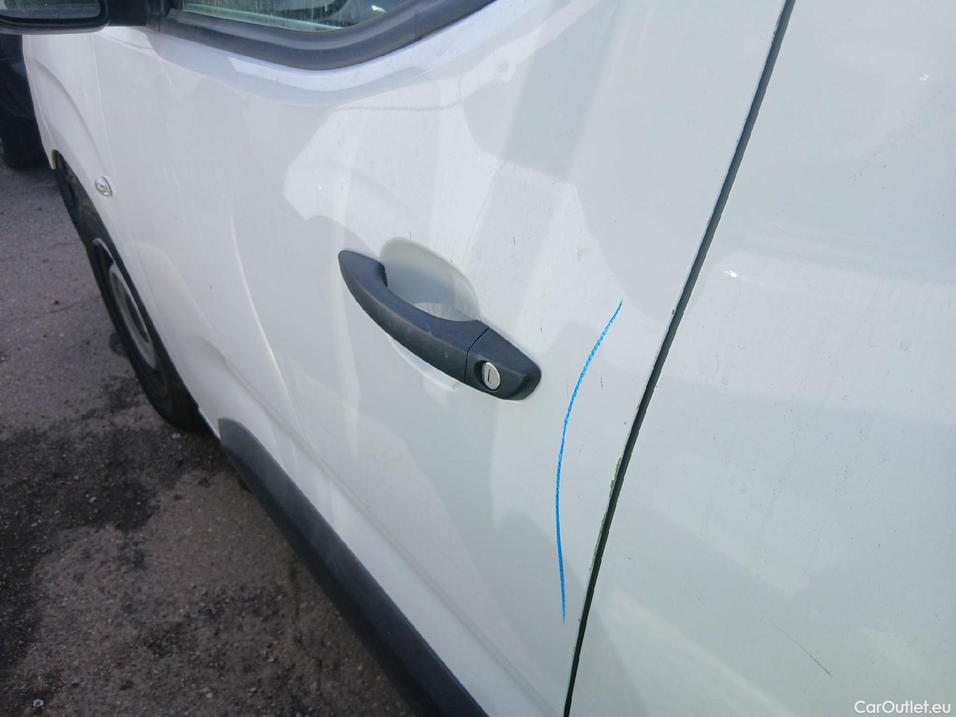  Citroen  Berlingo CITROEN  / 2018 / 3P / furgón derivado de turismo Talla M BlueHDi 100 CONTROL (AC2) #13