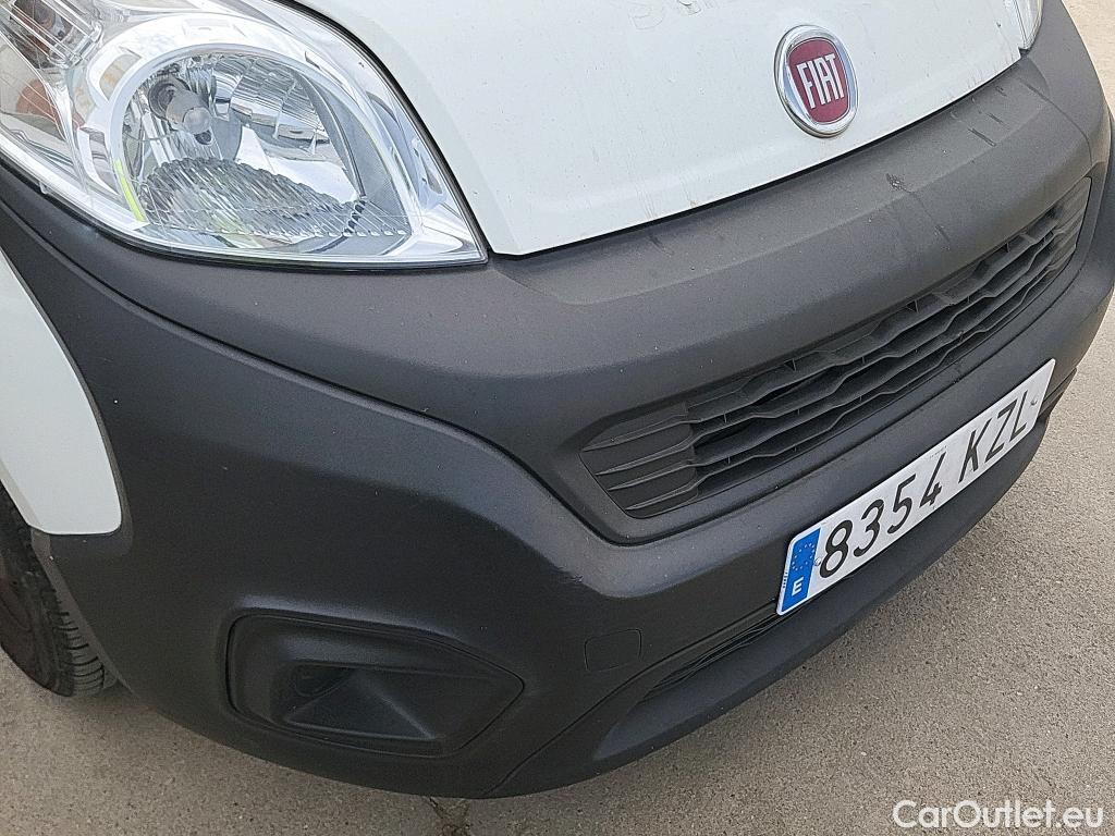  Fiat  Fiorino FIAT  / 2016 / 3P / furgón derivado de turismo Cargo Base 1.3 Mjet 59kW (80CV) E6 #19
