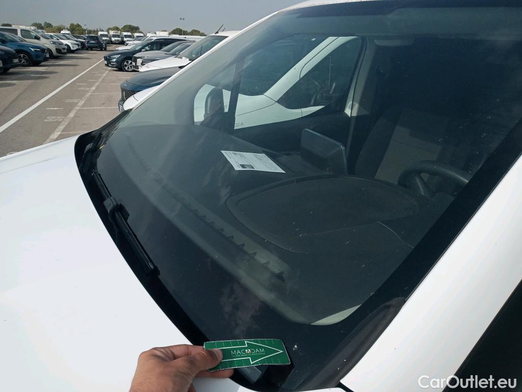  Citroen  Berlingo CITROEN  / 2018 / 3P / furgón derivado de turismo Talla M BlueHDi 100 CONTROL #2