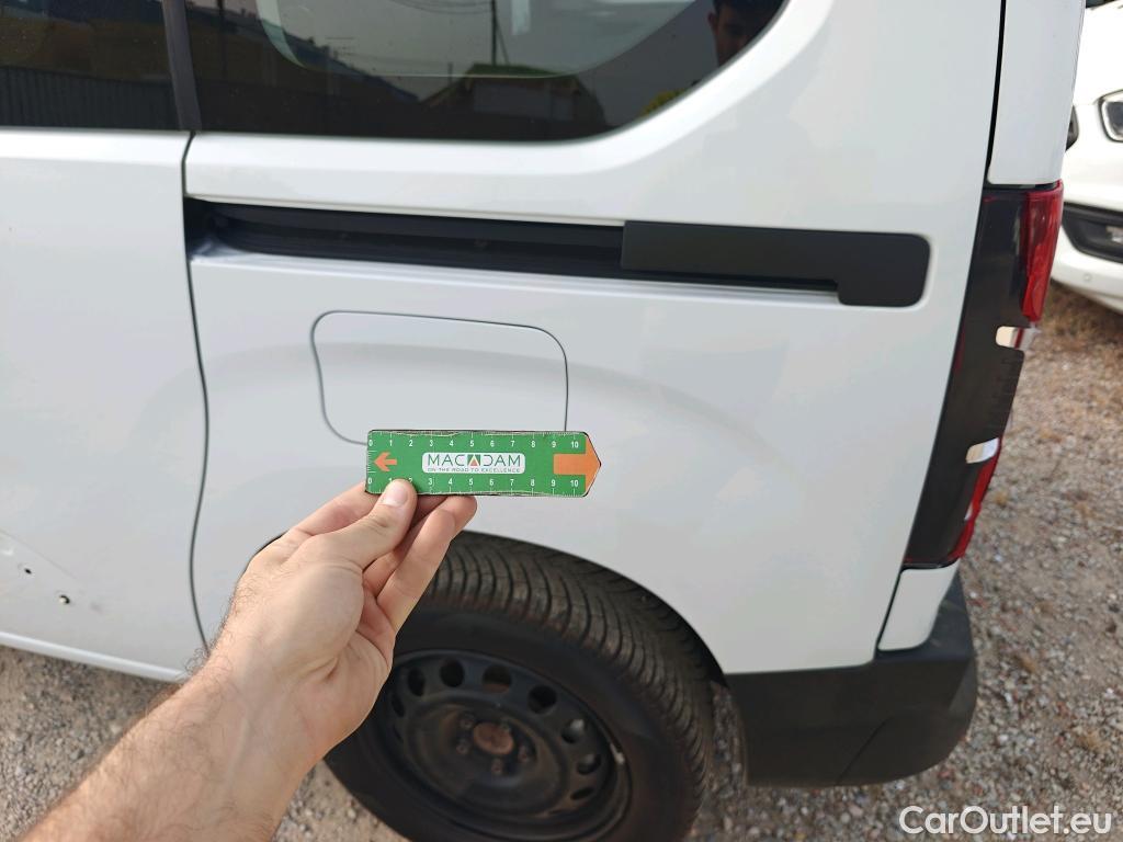  Citroen  Berlingo CITROEN  / 2018 / 4P / combi Talla M BlueHDi 100 S&S LIVE PACK BUSINE #3