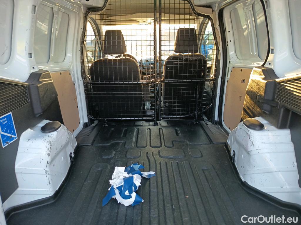  Ford  Transit FORD  Courier/2014/4P/furgón der.turis Van 1.5 TDCi 75kW Trend #43