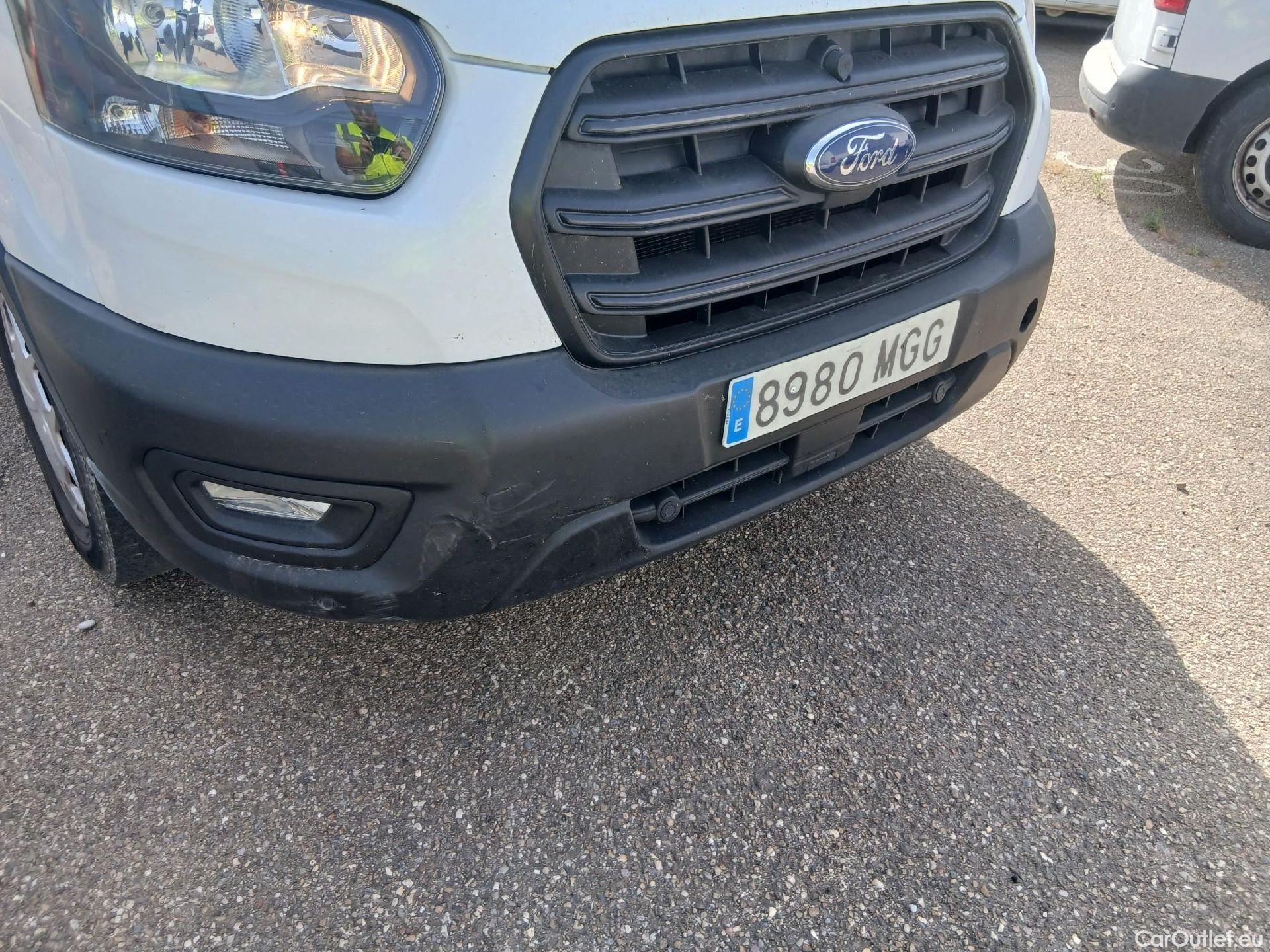  Ford  Transit FORD  / 2013 / 4P / combi 350 96kW L3H2 Mixta Trend Delantera #6
