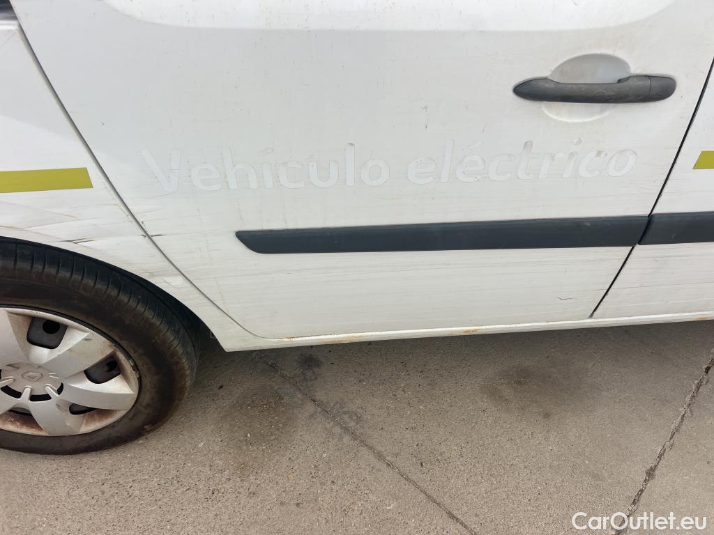  Renault  Kangoo RENAULT  Z.E./2013/3P/furgón derivado de turismo Z.E. Flexi #24