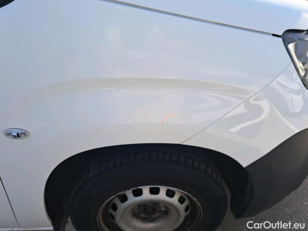  Peugeot  Partner PEUGEOT  / 2018 / 3P / furgón derivado de turismo Pro Standard 600kg BlueHDi 73kW (AC) #70