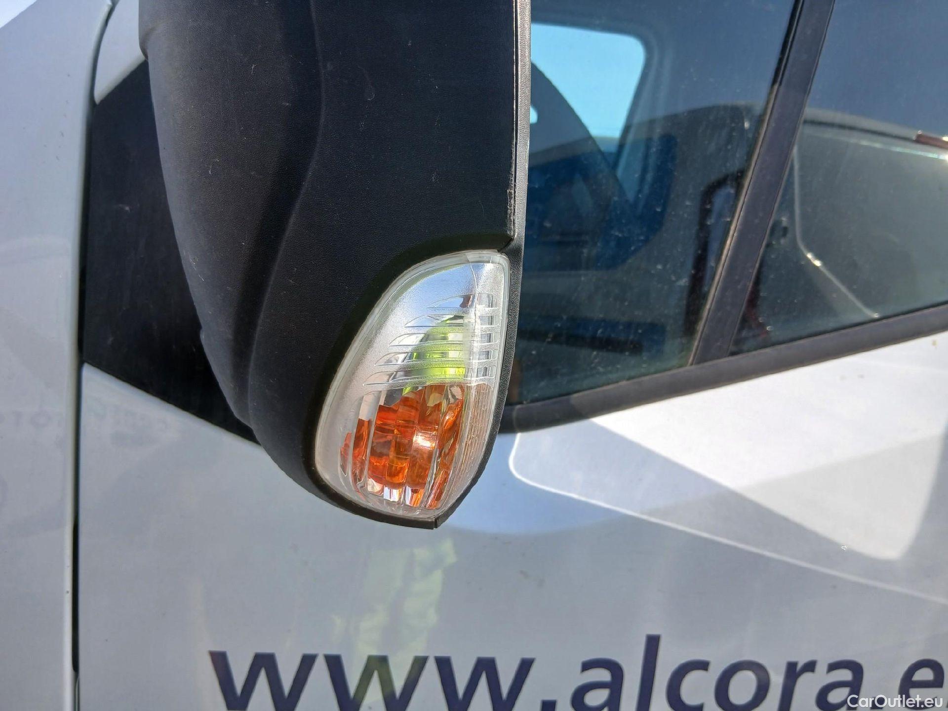 Opel  Movano OPEL  / 2019 / 4P / furgón 2.3 CDTI 99kW (135CV) L2 H3 F 3.5t #16