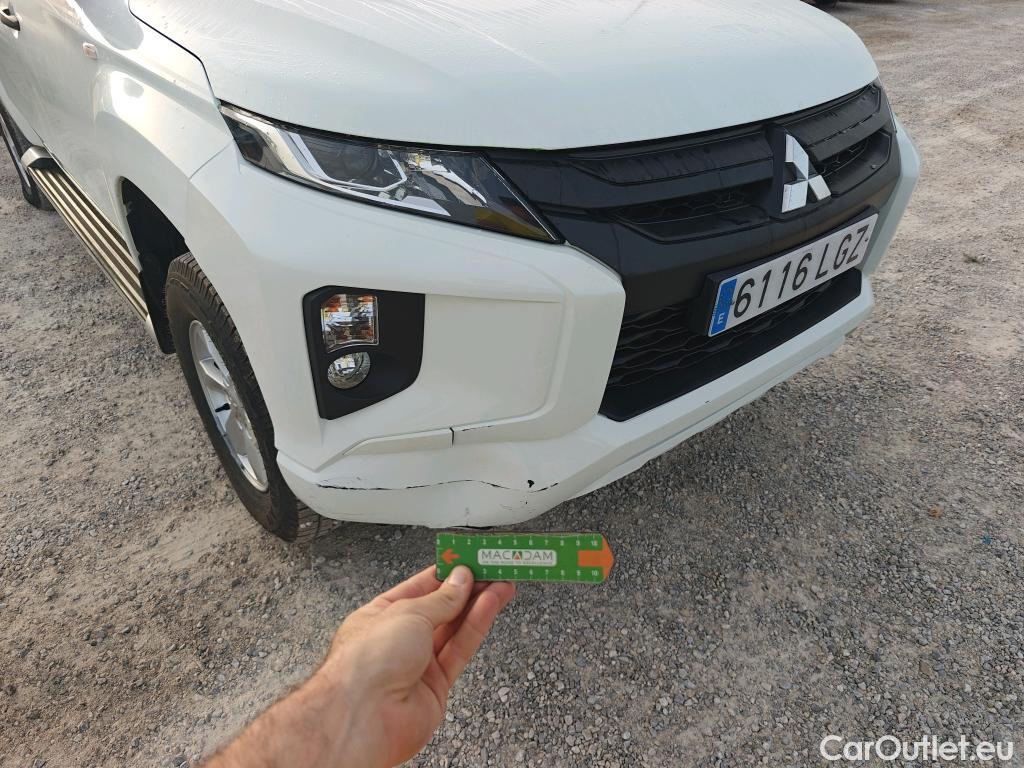  Mitsubishi  L200 MITSUBISHI  / 2019 / 4P / pickup doble cabina D/C 220 DI-D M-Pro #42