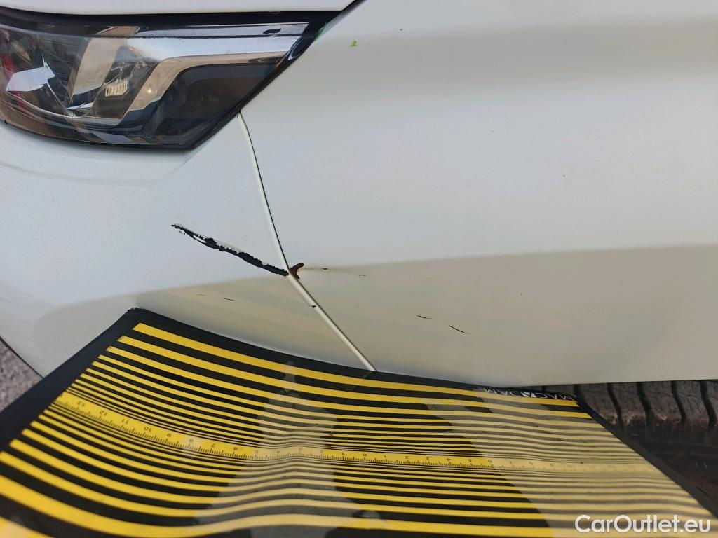  Mitsubishi  L200 MITSUBISHI  / 2019 / 4P / pickup doble cabina D/C 220 DI-D M-Pro #34