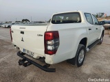  Mitsubishi  L200 MITSUBISHI  / 2019 / 4P / pickup doble cabina D/C 220 DI-D M-Pro #2