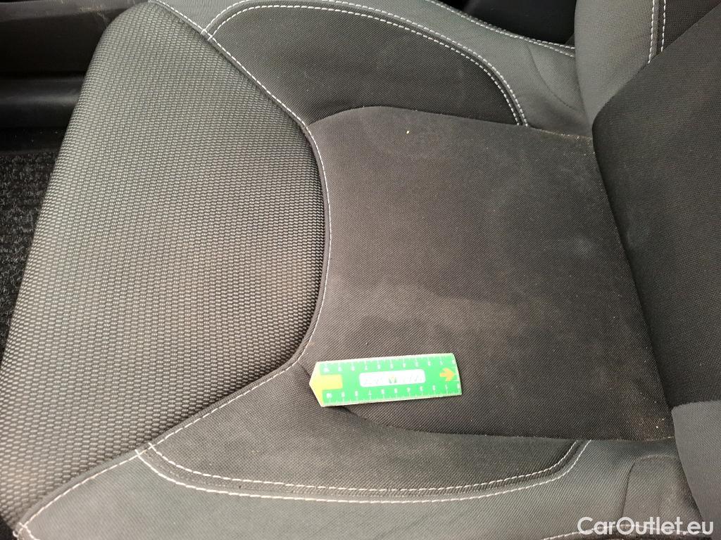  Renault  Clio  IV Air MediaNav 1.5 dCi 75CV BVM5 E6 #36