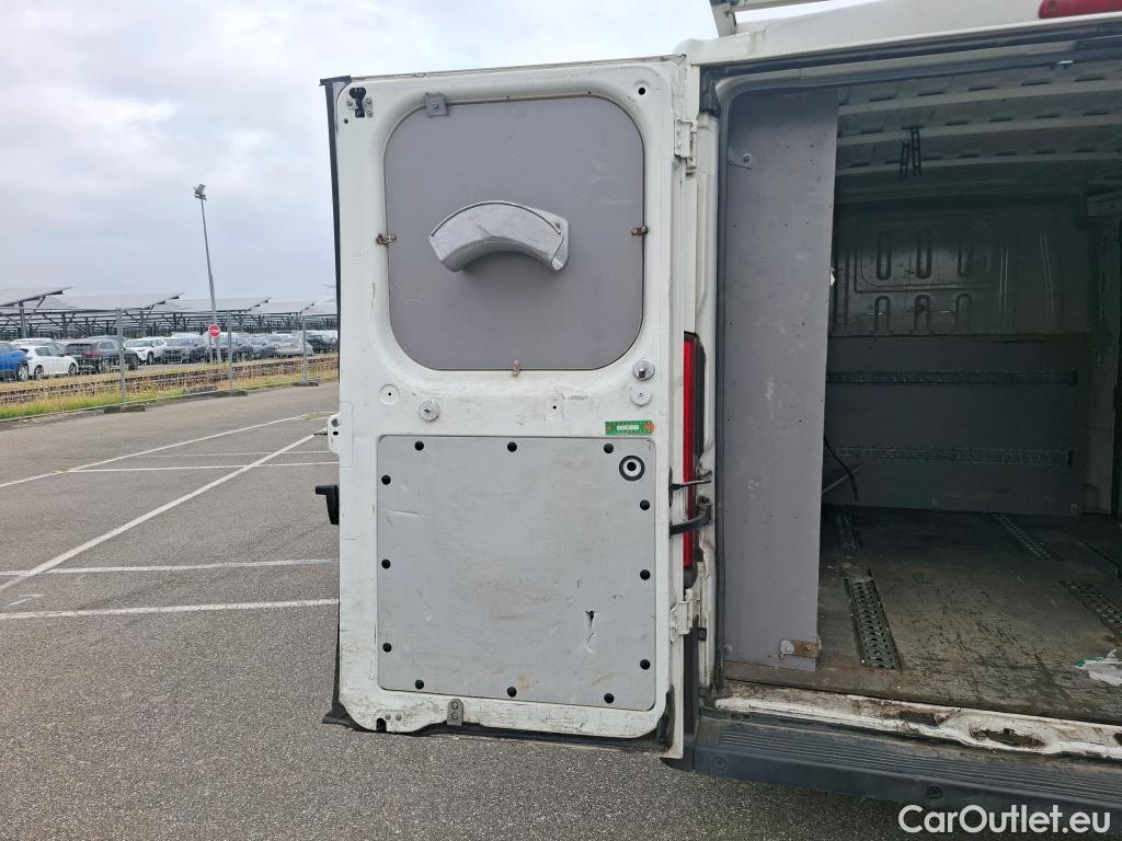  Citroen  Jumper CITROEN  / 2014 / 4P / Fourgon tôlé 33 L1H1 BlueHDi 120 S&S BVM6 Club #61