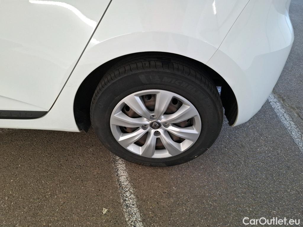  Renault  Clio  V Société Air Nav 1.5 dCi 85CV BVM6 E6dT #104