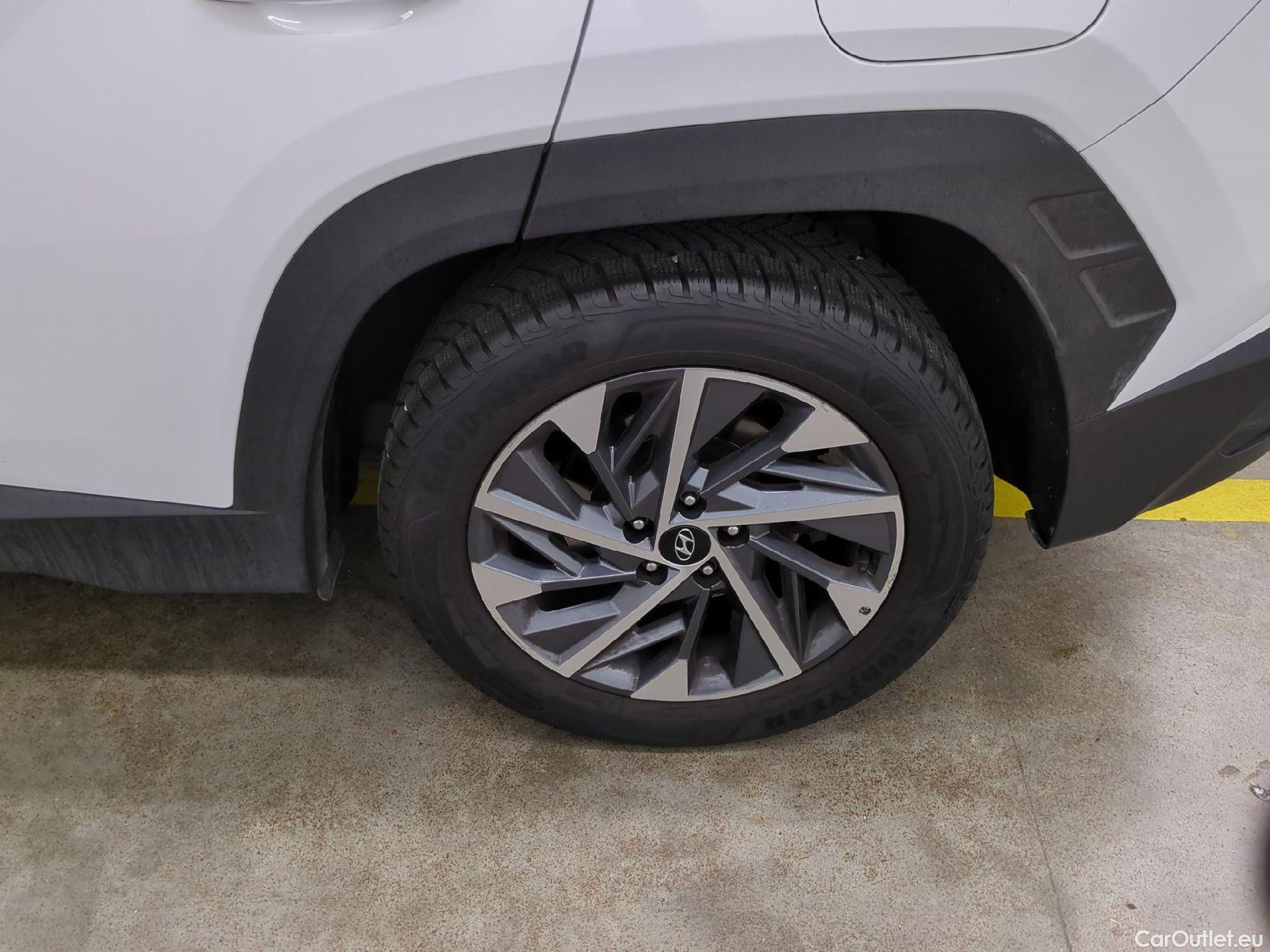  Hyundai  Tucson  / 2020 / 5P / SUV 1.6 T-GDI 150 DCT-7 HYBRID 48V CREATIVE / TRANSFO VP/VF #3