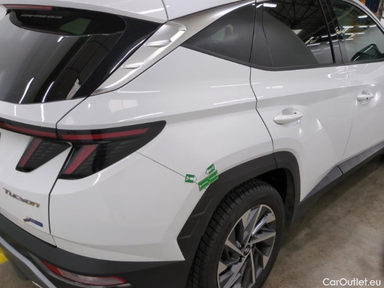  Hyundai  Tucson  / 2020 / 5P / SUV 1.6 T-GDI 150 DCT-7 HYBRID 48V CREATIVE / TRANSFO VP/VF #16