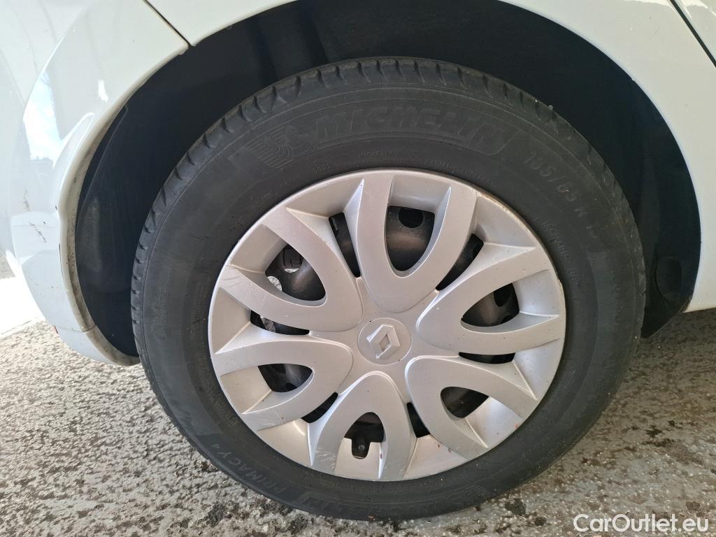  Renault  Clio  IV Air MediaNav 1.5 dCi 75CV BVM5 E6 #45