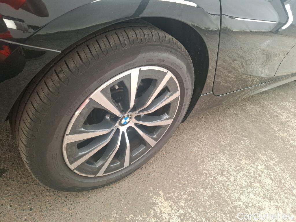  Bmw  Serie 3 BMW Série 3 Berline / 2018 / 4P / Berline 316d 122ch Business Design BVA8 #6