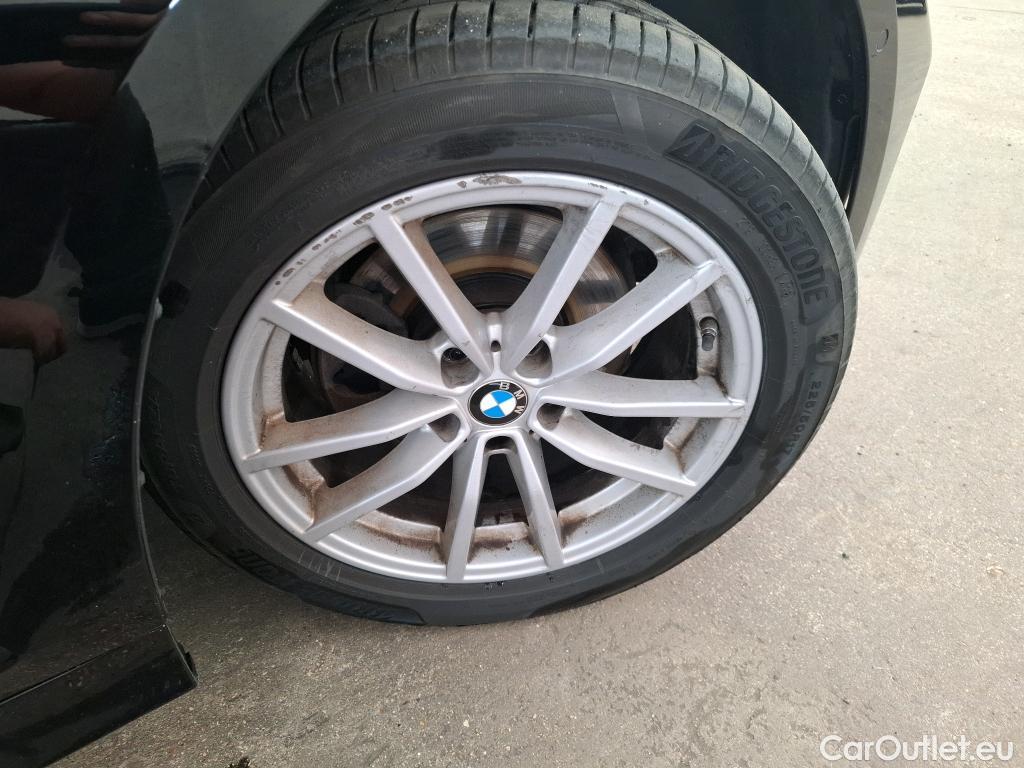  Bmw  Serie 3 BMW Série 3 Berline / 2022 / 4P / Berline 320d xDrive 190ch Business Design BVA8 #4