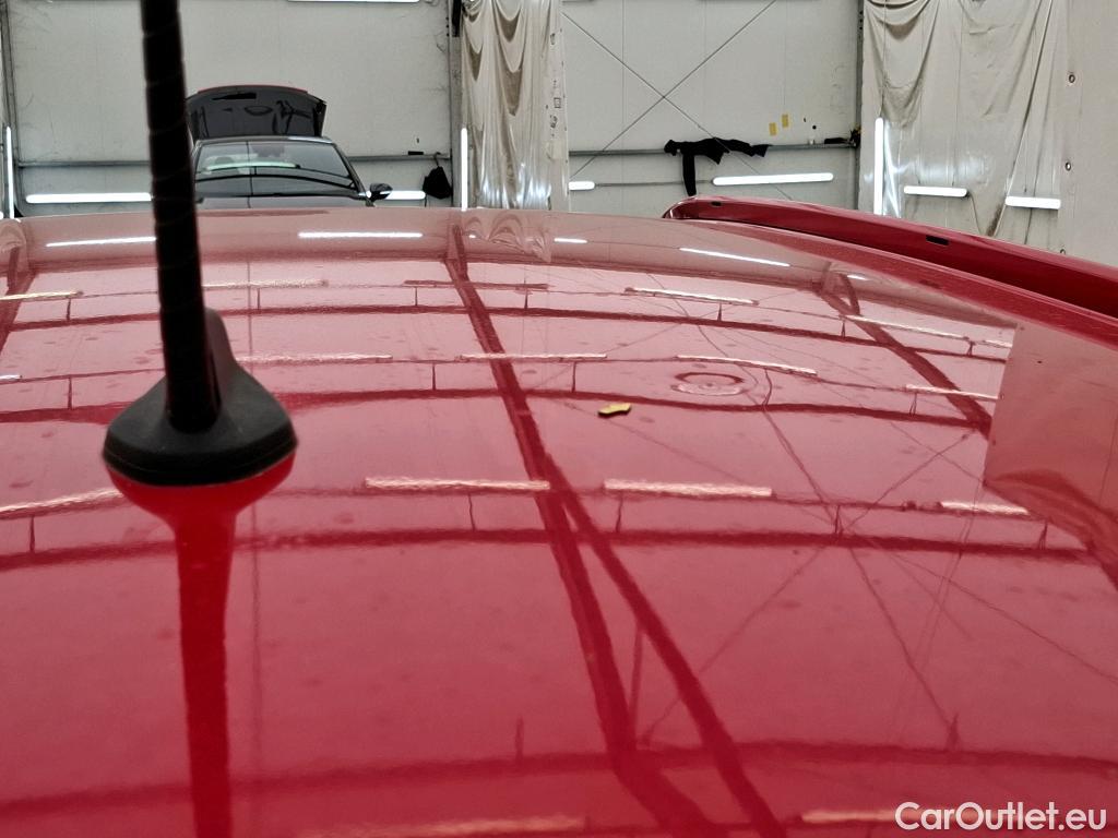  Citroen  C4 Grand Picasso  Shine 1.5 BlueHDi 130CV BVA8 Repeint en Rouge / Teinte SIV Blanc Banquise./ WHITE CAR REPAINT IN RED #9
