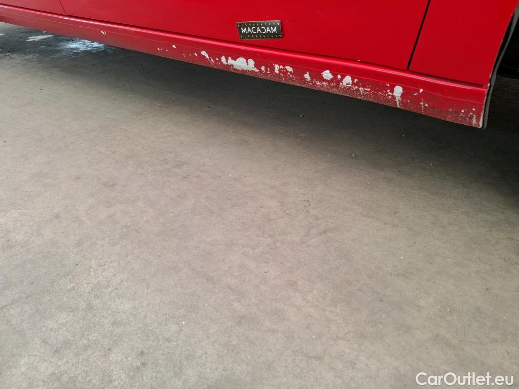  Citroen  C4 Grand Picasso  Shine 1.5 BlueHDi 130CV BVA8 Repeint en Rouge / Teinte SIV Blanc Banquise./ WHITE CAR REPAINT IN RED #24