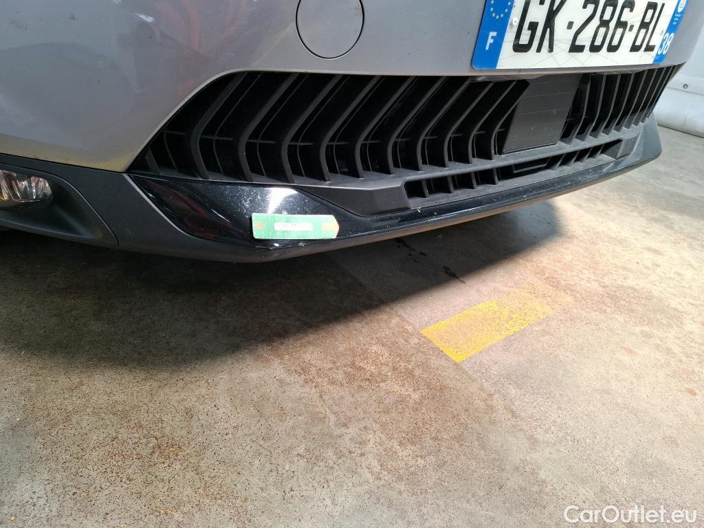  Citroen  C5 Aircross CITROEN  / 2018 / 5P / SUV Hybride rechargeable 225 e-EAT8 Feel #32