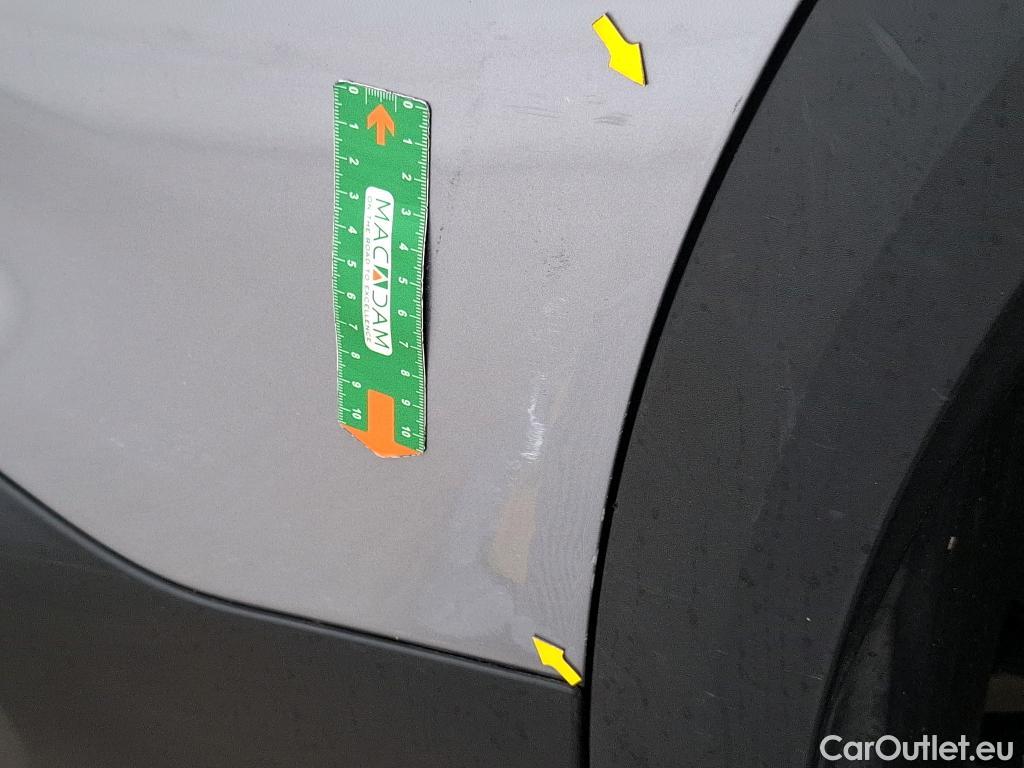  Citroen  C5 Aircross CITROEN  / 2018 / 5P / SUV Hybride rechargeable 225 e-EAT8 Feel #3