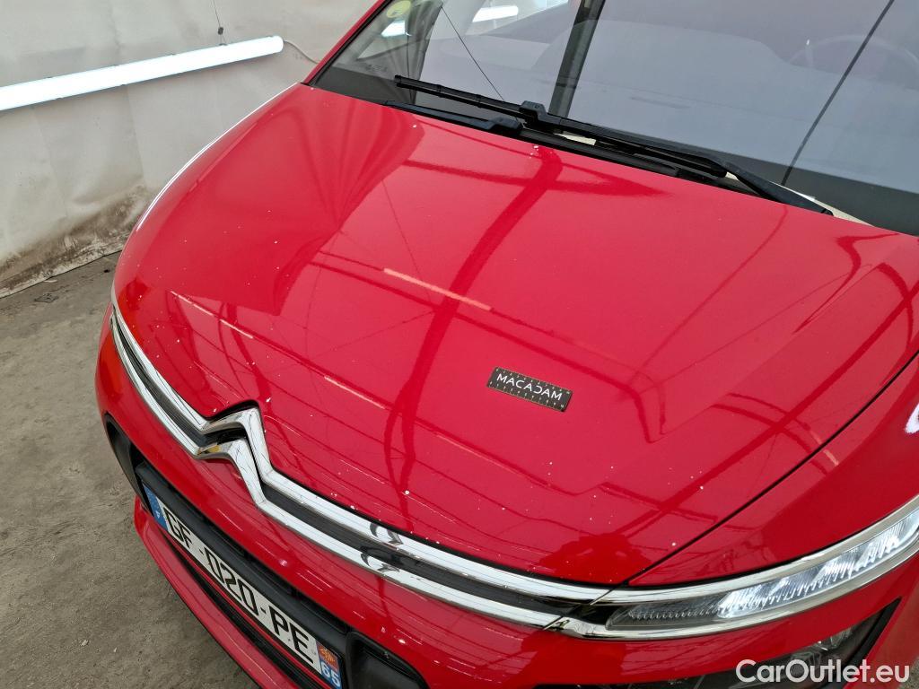  Citroen  C4 Grand Picasso  Shine 1.5 BlueHDi 130CV BVA8 Repeint en Rouge / Teinte SIV Blanc Banquise./ WHITE CAR REPAINT IN RED #10