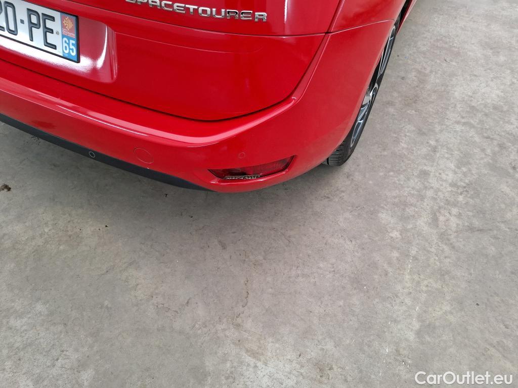  Citroen  C4 Grand Picasso  Shine 1.5 BlueHDi 130CV BVA8 Repeint en Rouge / Teinte SIV Blanc Banquise./ WHITE CAR REPAINT IN RED #54